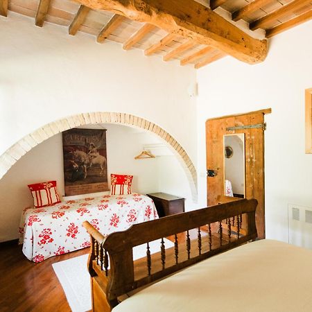 Bed and Breakfast Tana del Tasso San Secondo Esterno foto